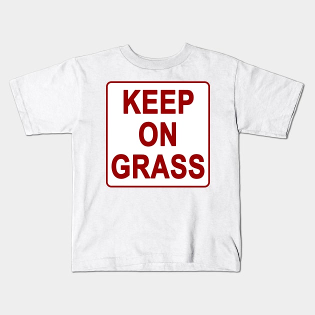 Keep on grass Kids T-Shirt by Soll-E